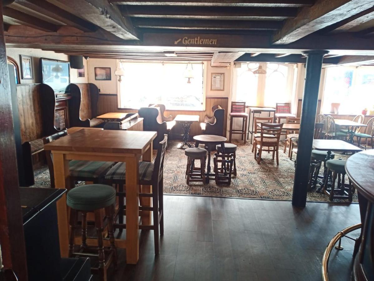 The Royal Oak Hotel เวย์มัธ ภายนอก รูปภาพ